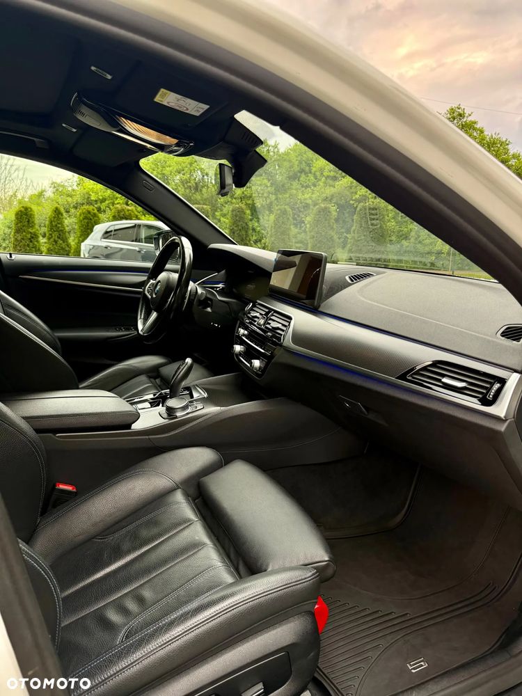 BMW Seria 5 520d - 9