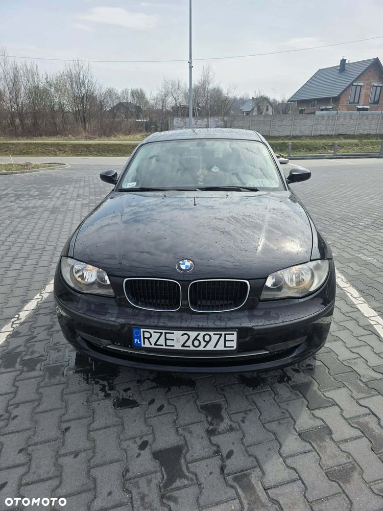 BMW Seria 1 118d DPF - 3