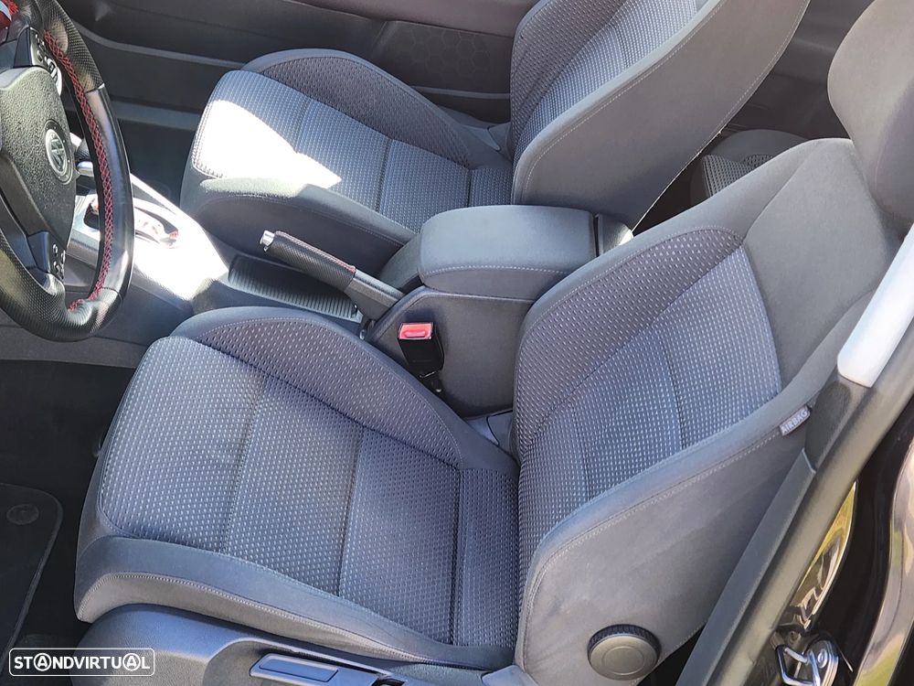 VW Golf 1.4 TSi GT Sport DSG - 13