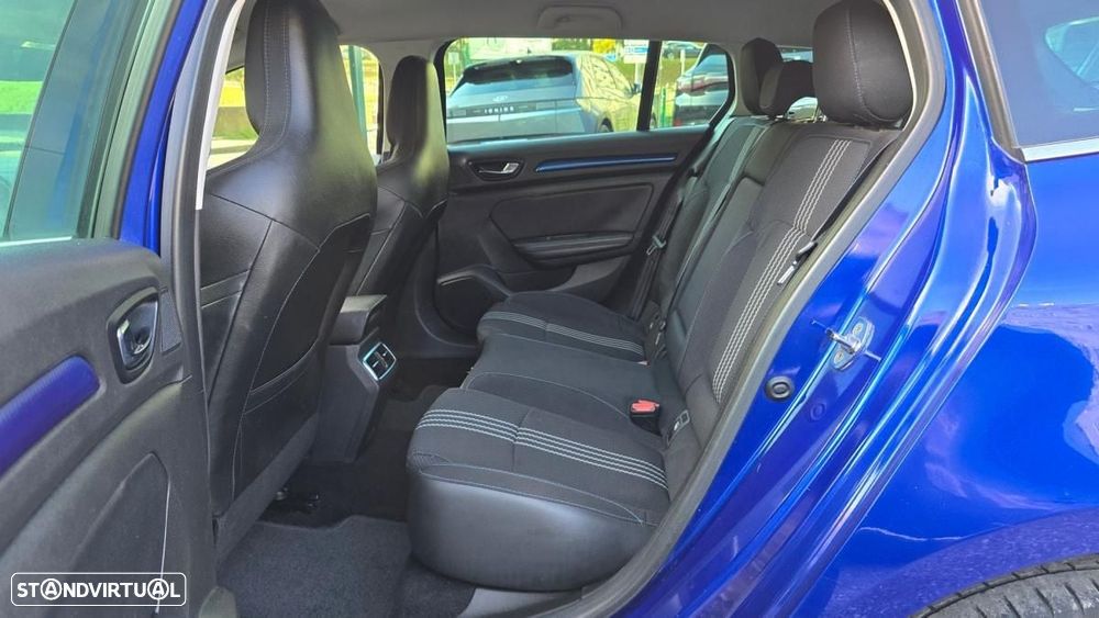 Renault Mégane Sport Tourer 1.6 dCi GT EDC - 17