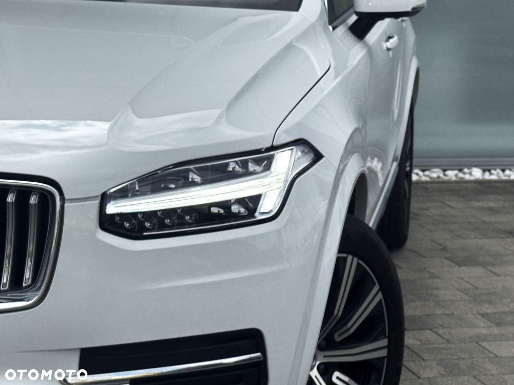 Volvo XC 90 - 35