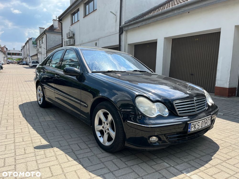 Mercedes-Benz Klasa C 220 CDI Automatik Avantgarde - 4