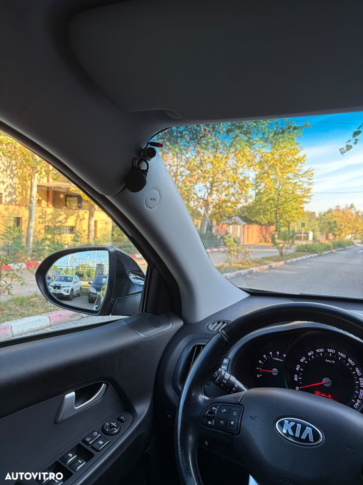 Kia Sportage - 16