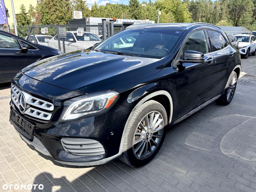 Mercedes-Benz GLA 250 4-Matic - 1