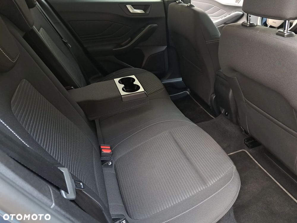 Ford Focus 1.0 EcoBoost mHEV Titanium X - 19
