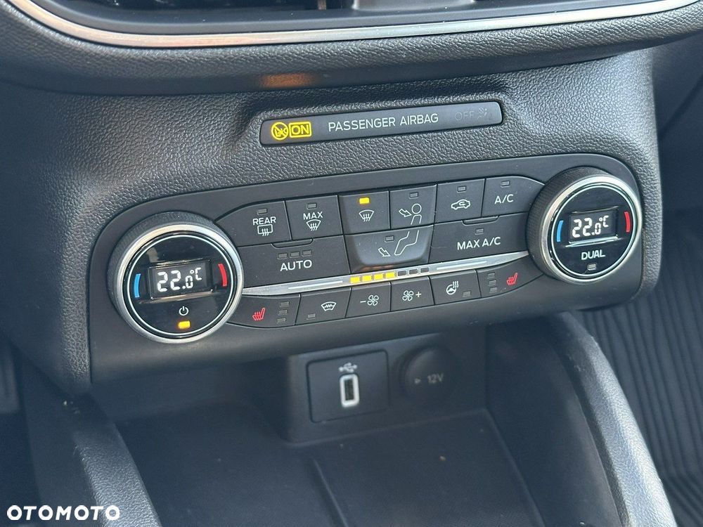 Ford Focus 2.0 EcoBlue Active X - 17