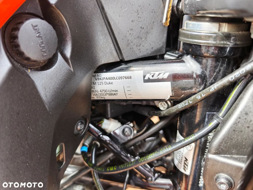 KTM Duke 125 - 12