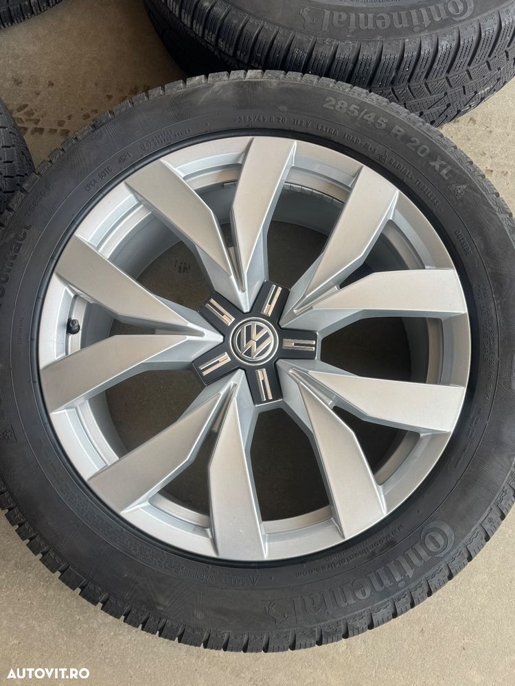 Vând jante originale Volkswagen Tuareg pe 20” cu anvelope de iarnă - 2