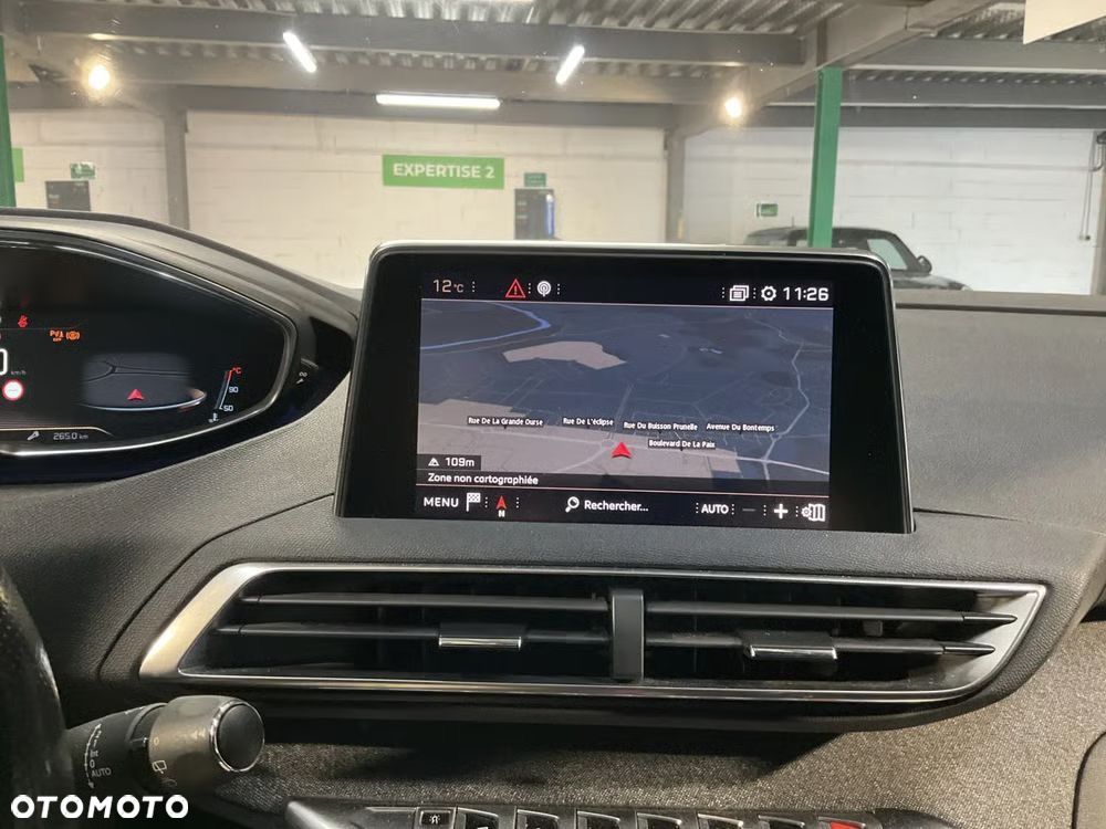 Peugeot 3008 1.6 BlueHDi Allure S&S EAT6 - 10