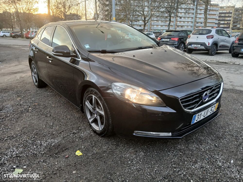 Volvo V40 - 2