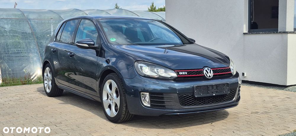 Volkswagen Golf 2.0 TSI GTI DSG - 2