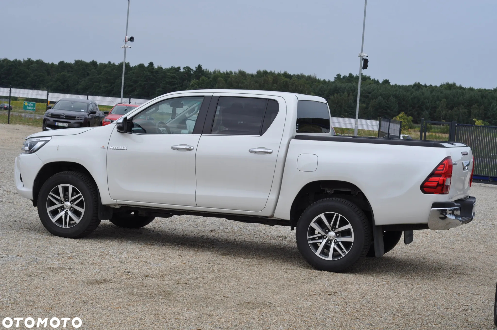 Toyota Hilux 2.4 D-4D Double Cab SR5 4x4 - 11