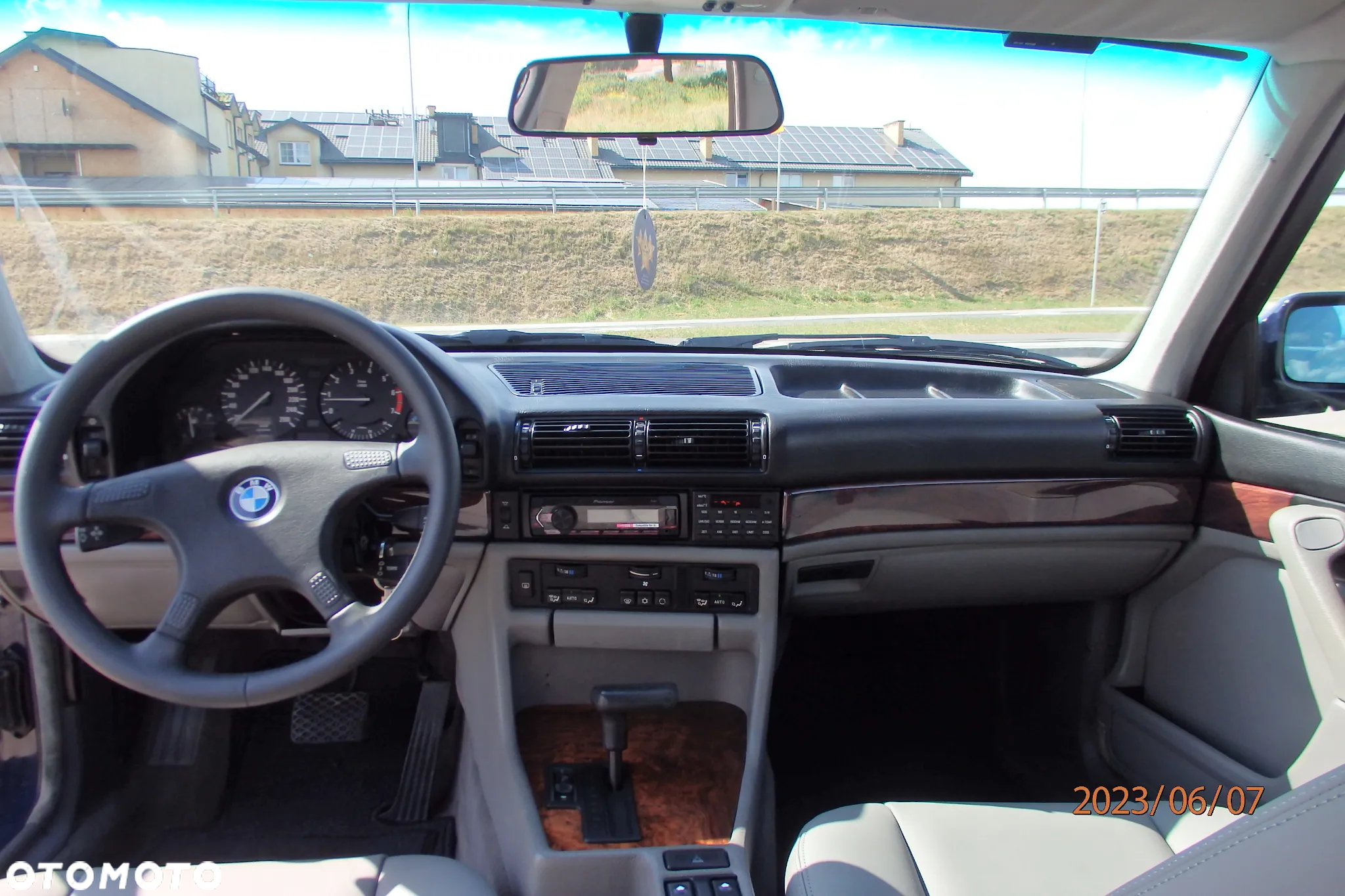 BMW Seria 7 - 9