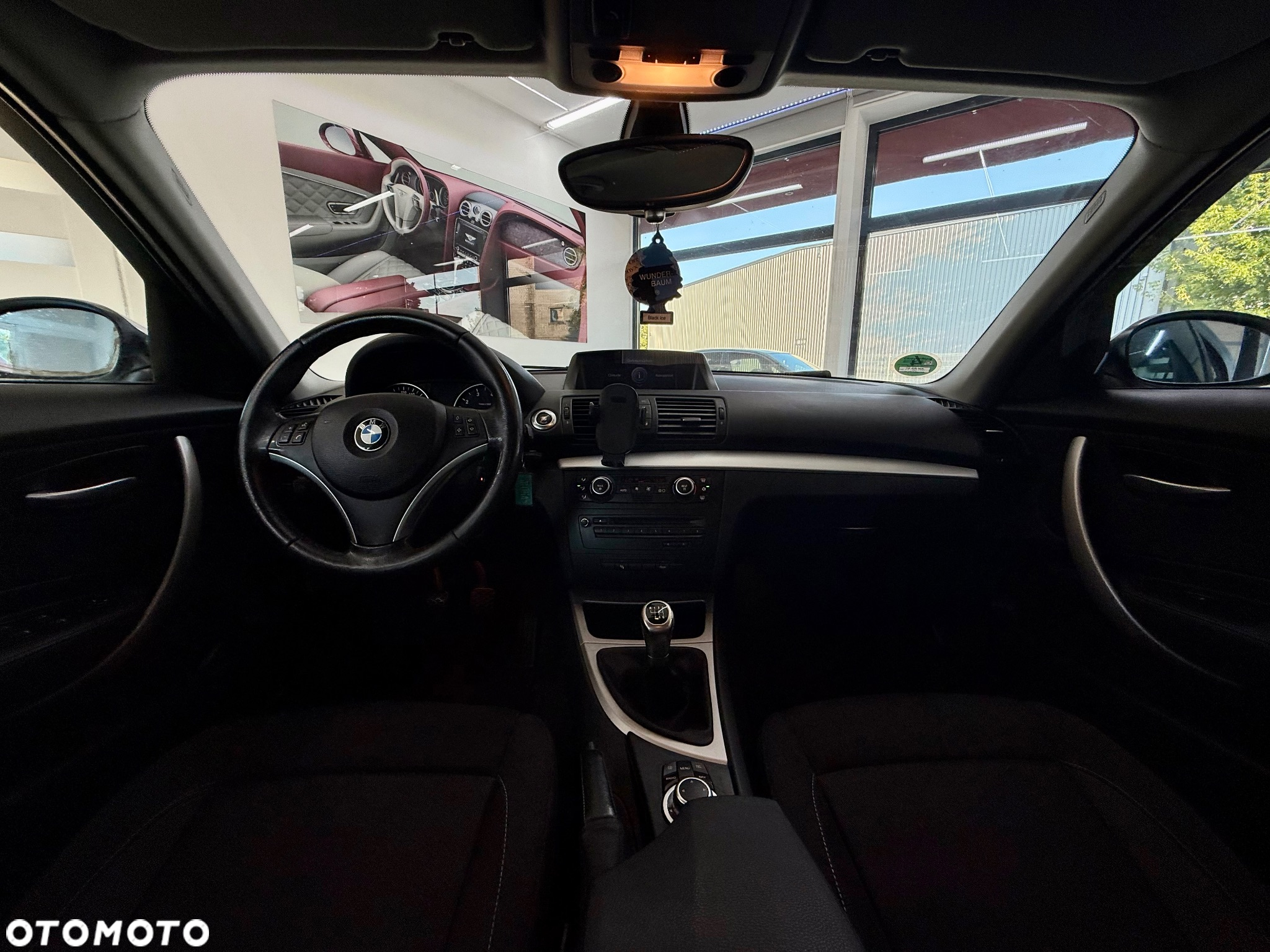 BMW Seria 1 116i - 13