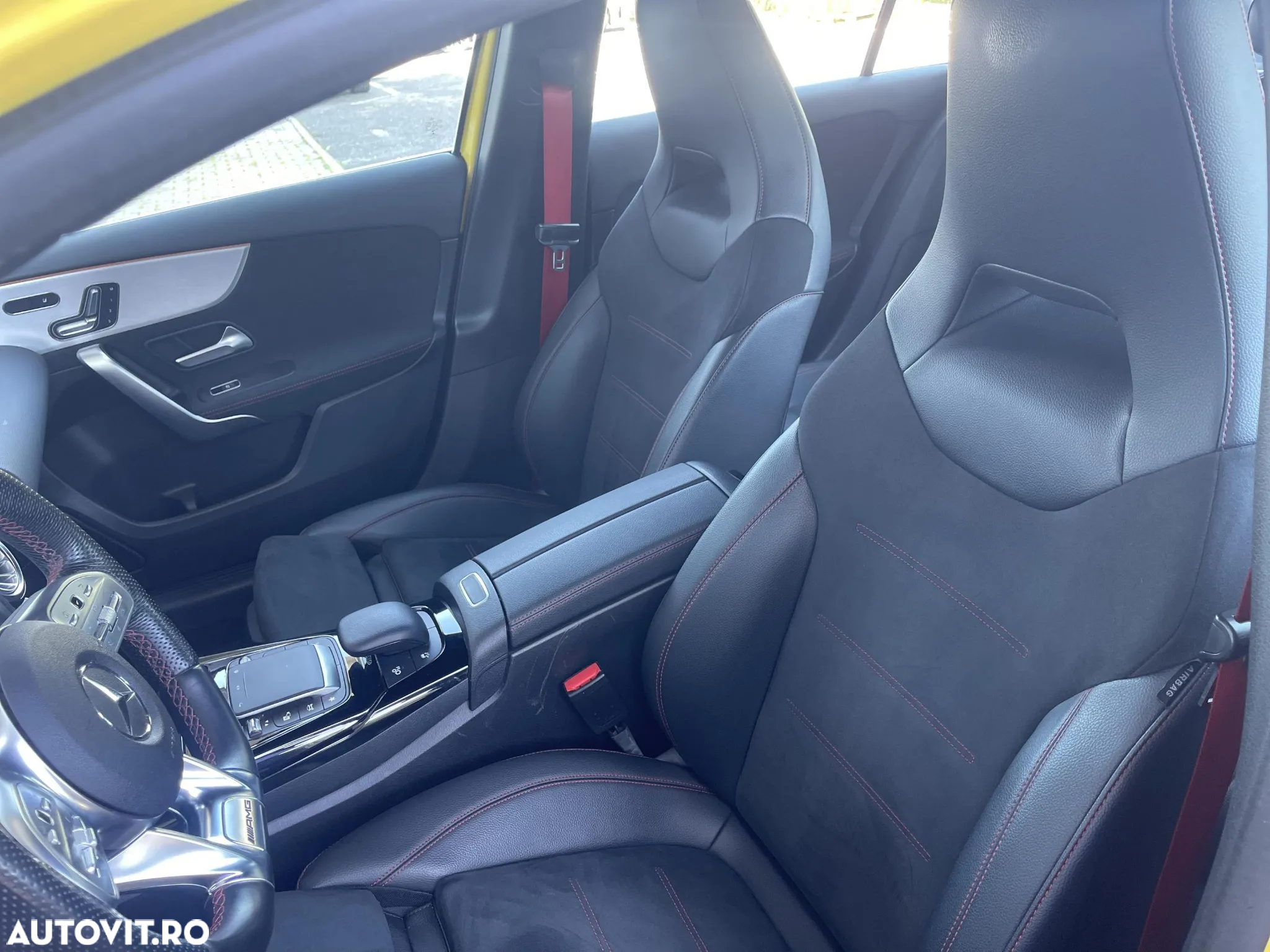 Mercedes-Benz A - 11