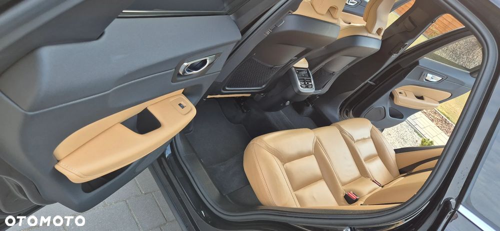 Volvo XC 60 D5 AWD Inscription - 29