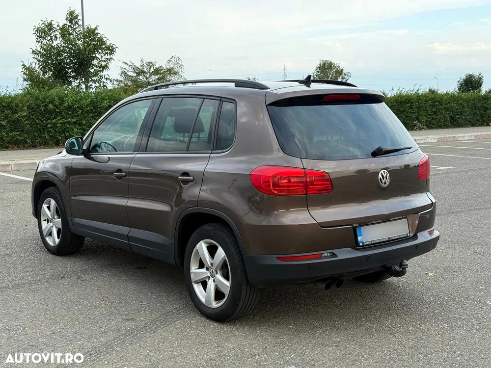 Volkswagen Tiguan 2.0 TDI 4Motion Track & Field - 4