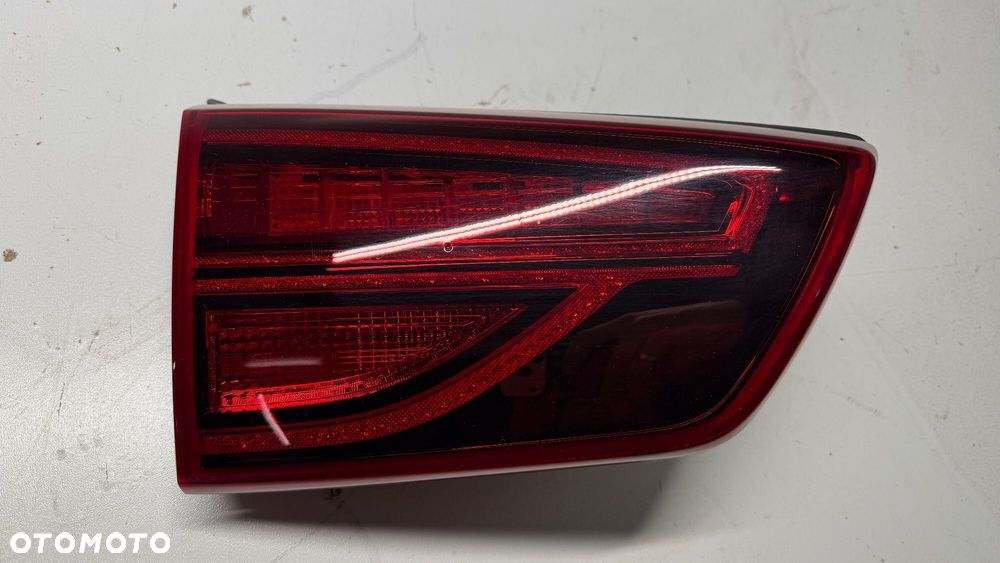 KIA NIRO LIFT LAMPA LEWA LEWY TYŁ TYLNA W KLAPĘ 20-22
