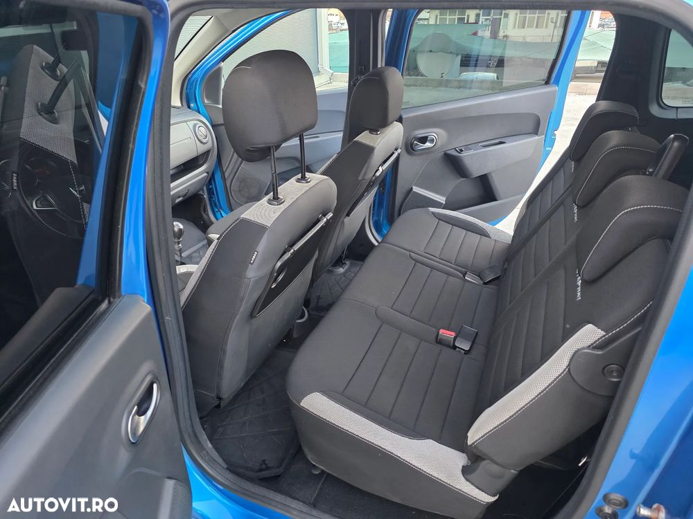 Dacia Lodgy 1.5 Blue dCi Stepway - 9