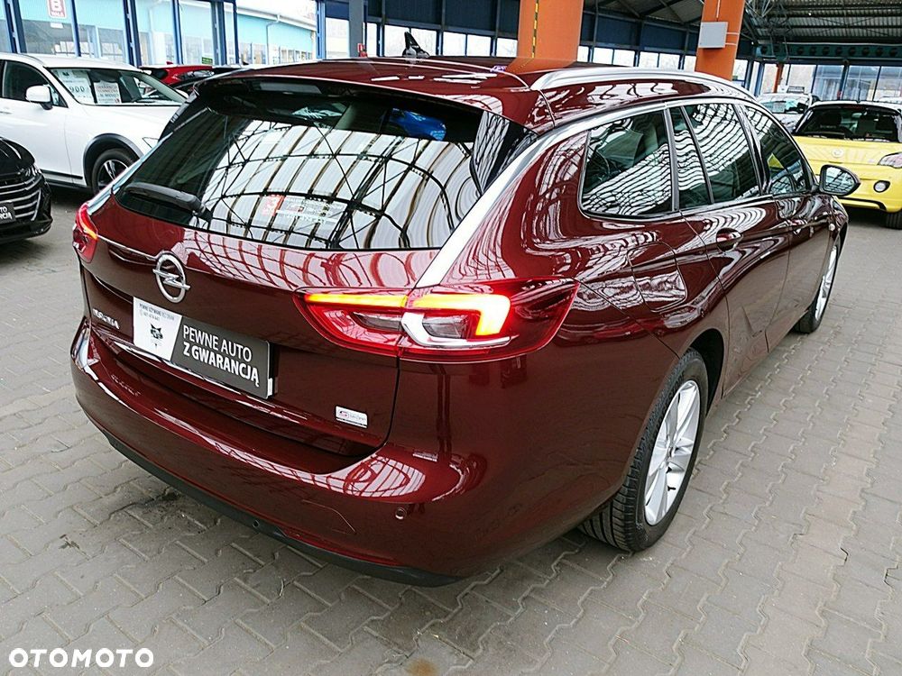 Opel Insignia - 11