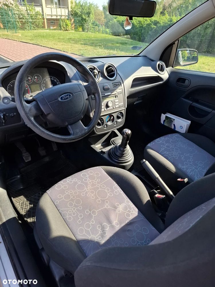 Ford Fiesta 1.4 TDCI - 5