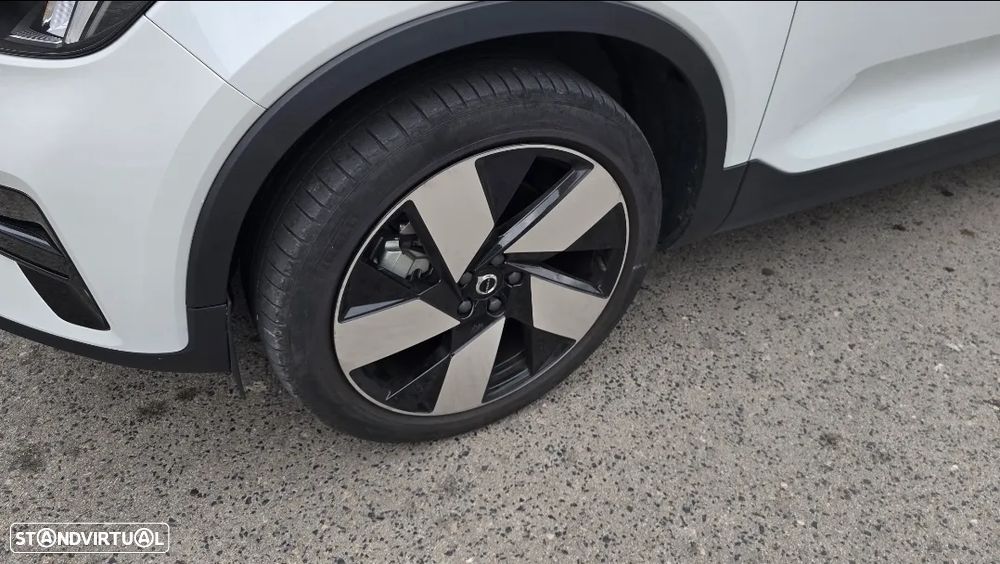 Volvo C40 - 18