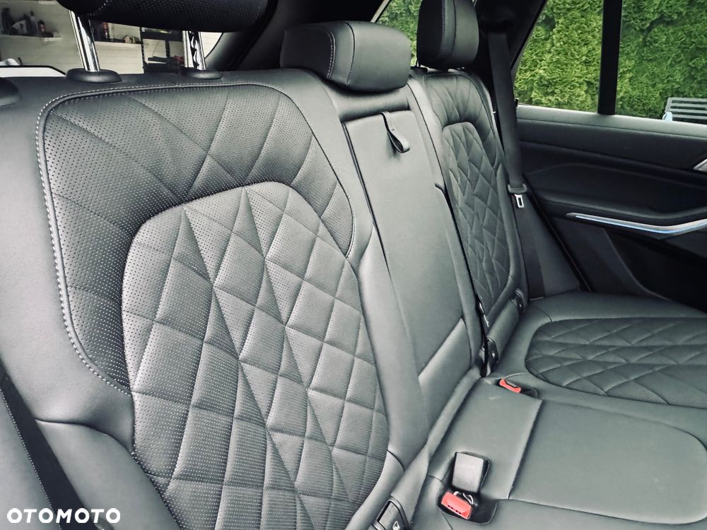 BMW X5 - 19