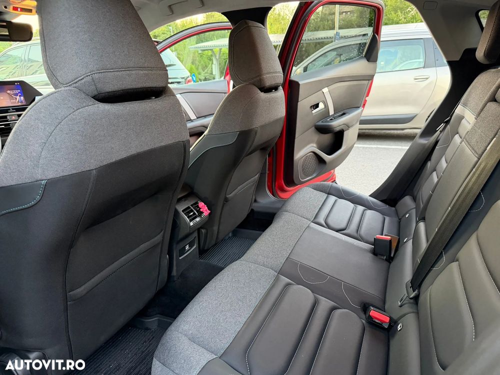 Citroën C4 1.2 PureTech S&S EAT8 Shine - 9