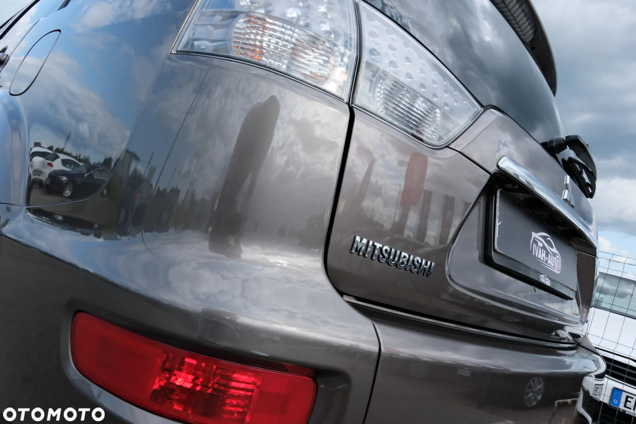 Mitsubishi Outlander 2.0 2WD - 12
