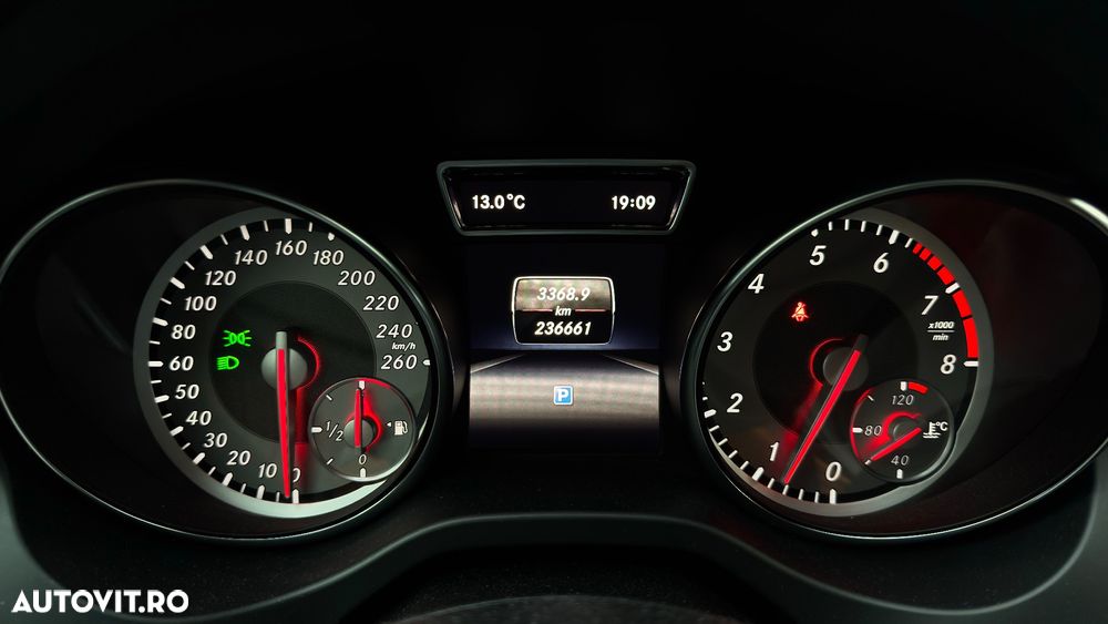 Mercedes-Benz CLA - 16