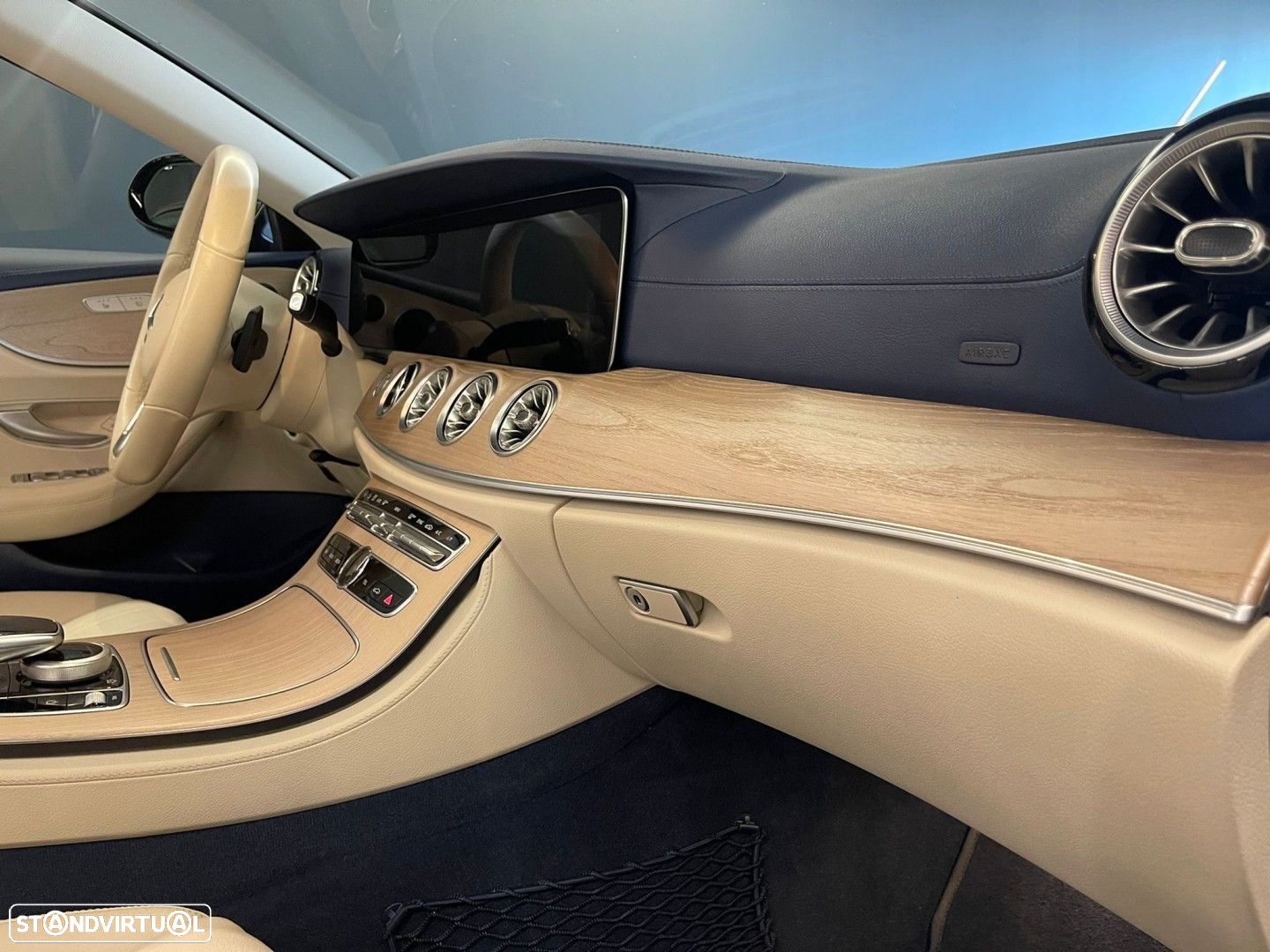 Mercedes-Benz E 220 d - 11