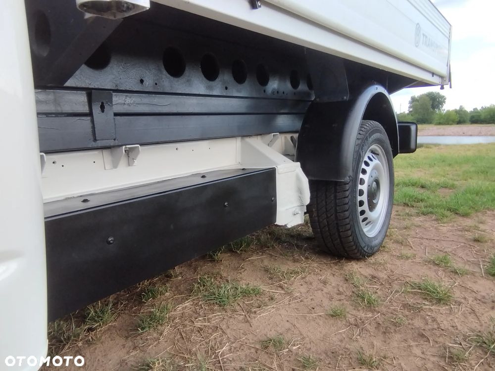 Volkswagen Transporter T5 - 16