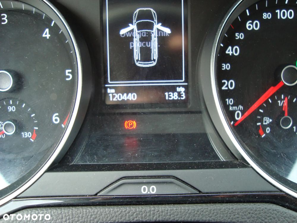 Volkswagen Passat 2.0 TDI BMT Comfortline DSG - 23
