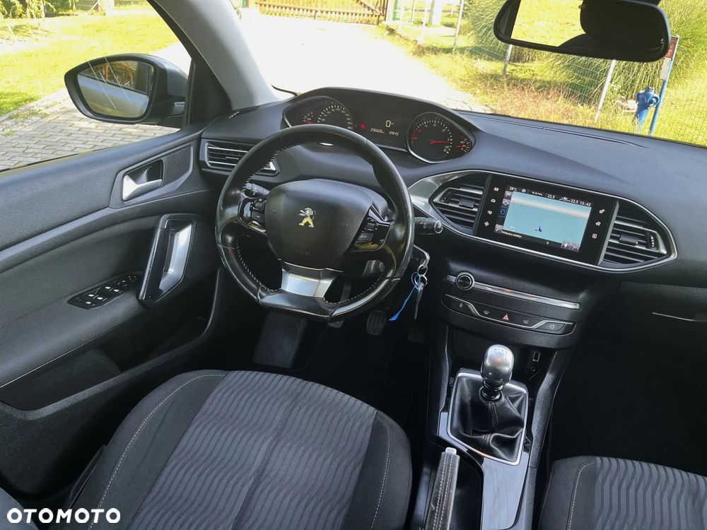 Peugeot 308 SW BlueHDi 120 Stop & Start Allure - 13