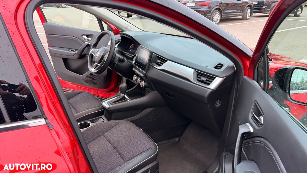 Renault Captur MHEV 140 EDC Techno - 6