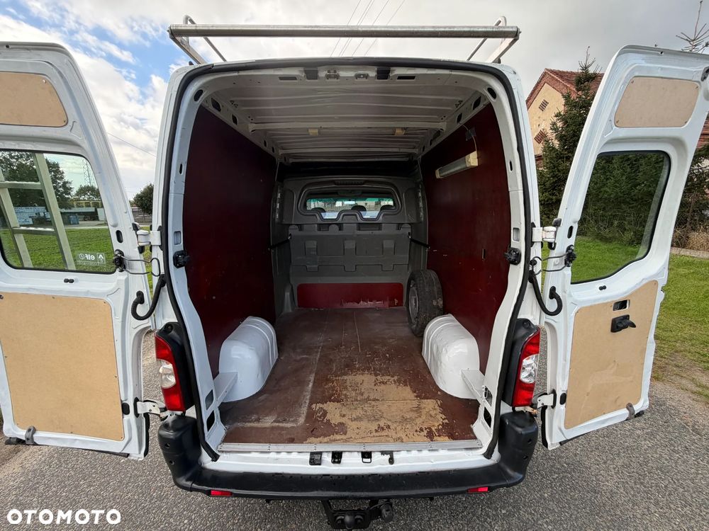 Renault Master 2.5 / 100KM * L2H2 * Brygadówka * 6 Osób * - 21