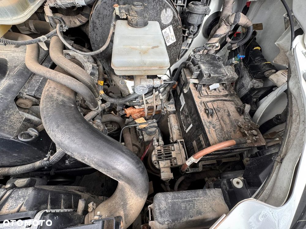 Iveco MAXI SKRZYNIA BRYGADÓWKA - 33