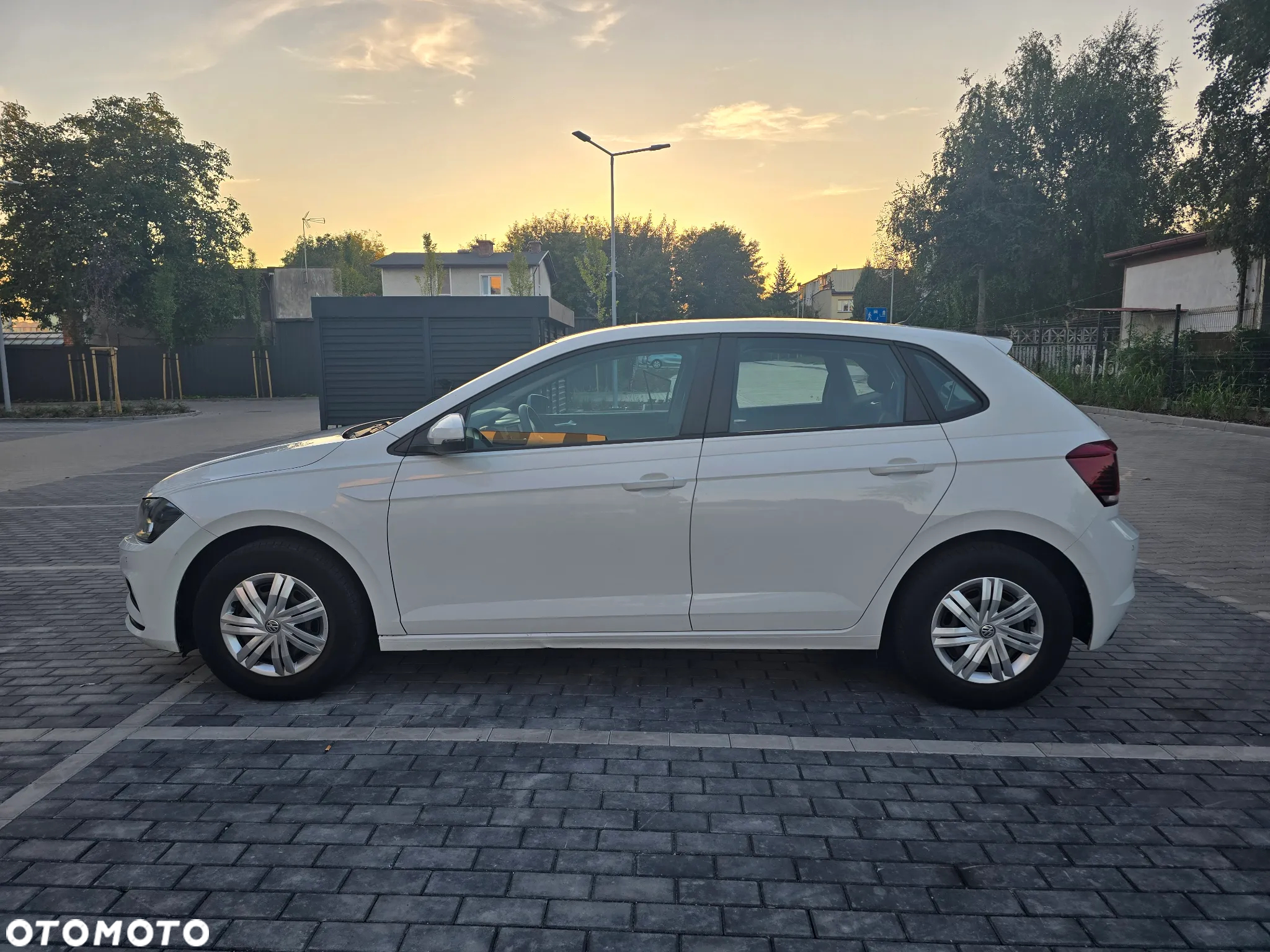 Volkswagen Polo 1.0 Trendline - 5