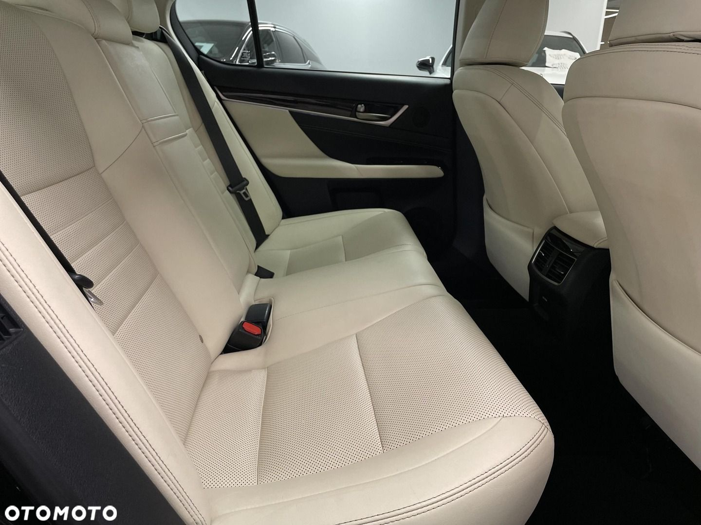Lexus GS 300h Elegance - 15