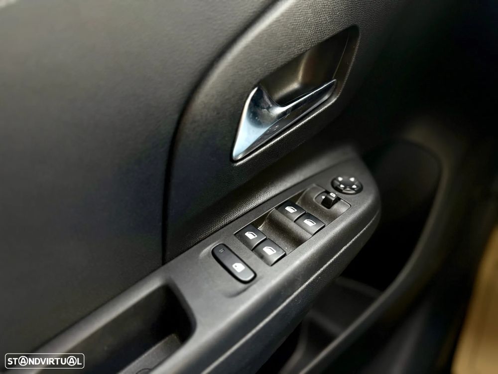 Opel Corsa 1.5 D Elegance - 18