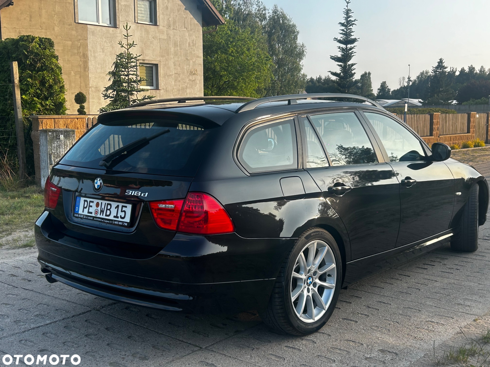 BMW Seria 3 318d Touring Luxury Line - 4