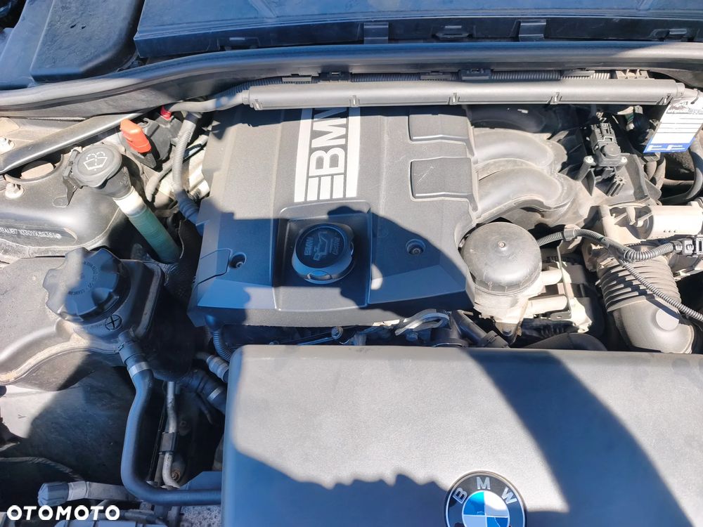 BMW Seria 1 116i - 28