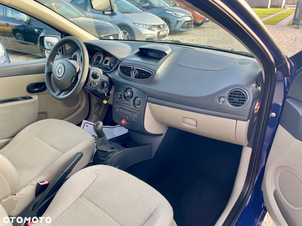 Renault Clio 1.2 16V 75 Dynamique - 30