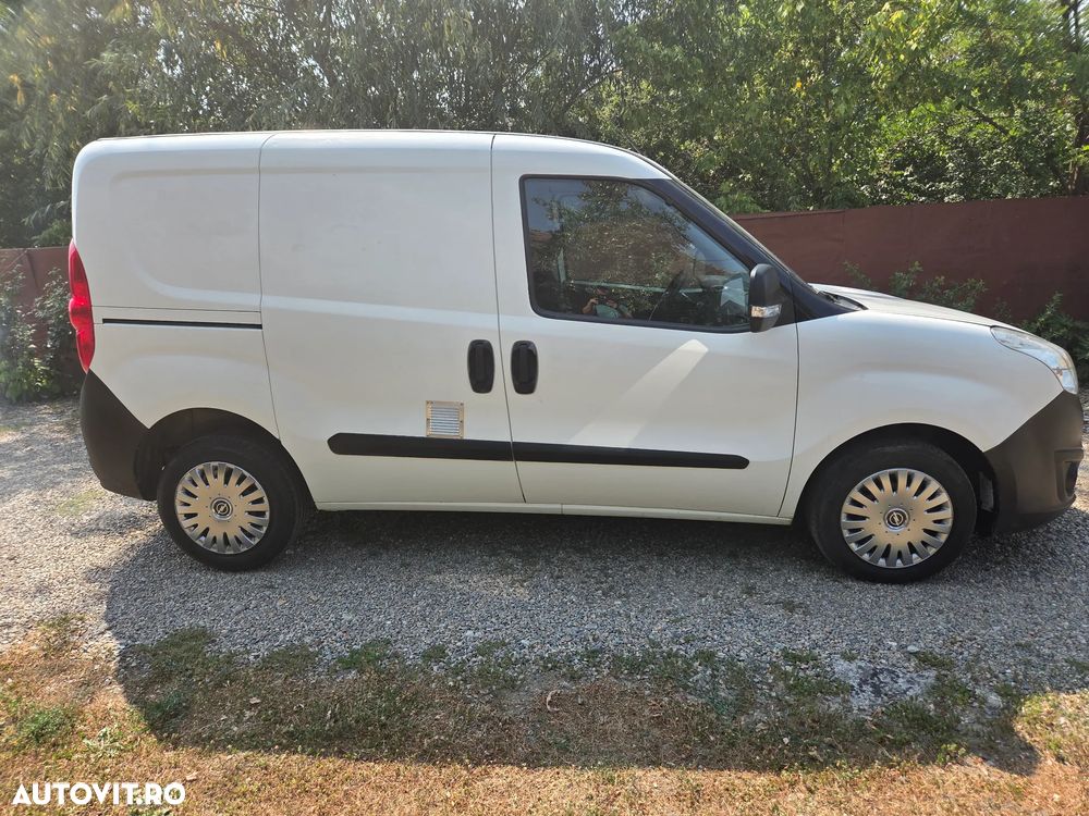 Opel Combo 2017 photo 2