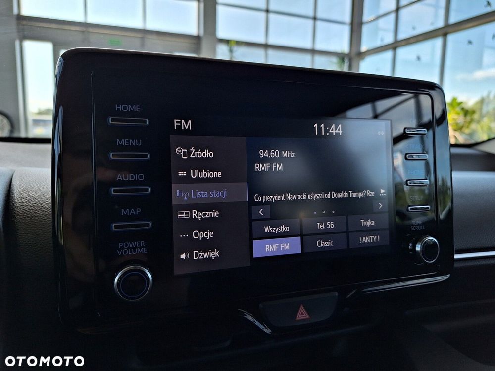 Toyota Yaris 1.5 Comfort CVT - 29