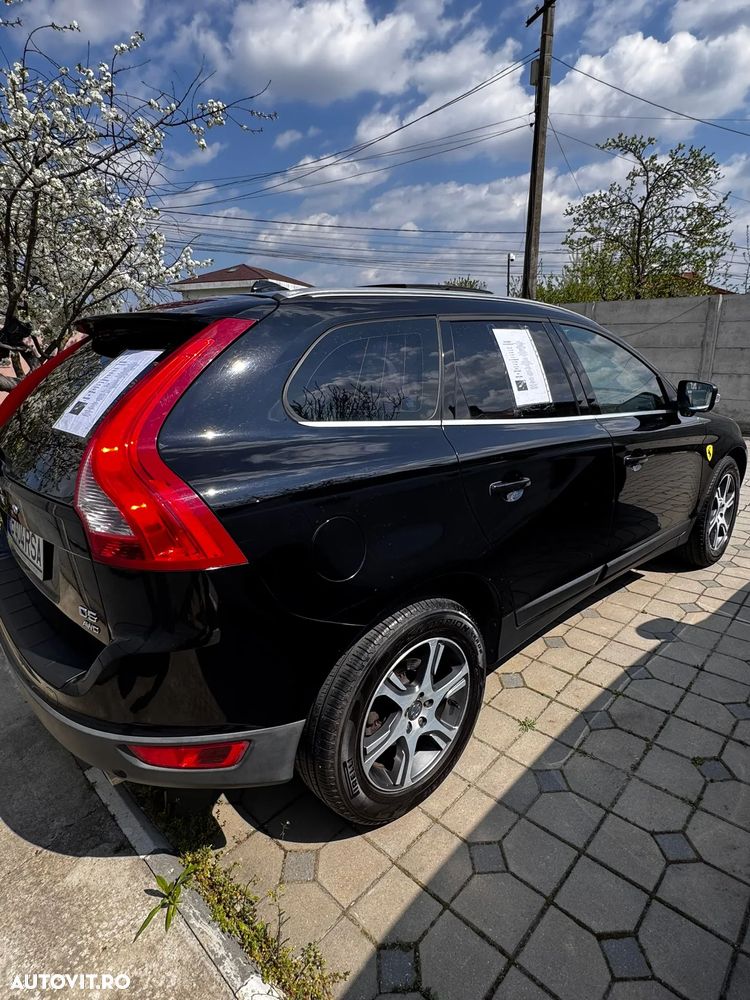 Volvo XC 60 - 4