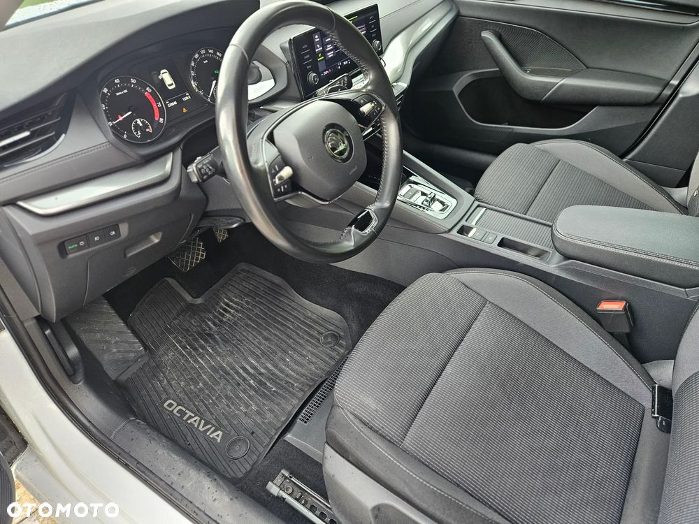 Skoda Octavia 1.5 TSI e-Tec Ambition DSG - 36