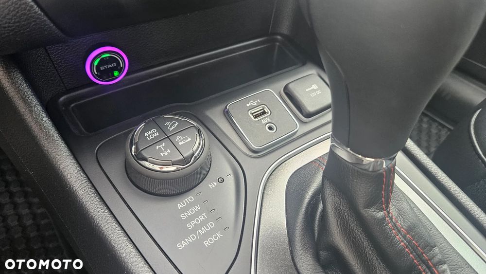 Jeep Cherokee 3.2 V6 Pentastar Active Drive Lock Autom Trailhawk - 19