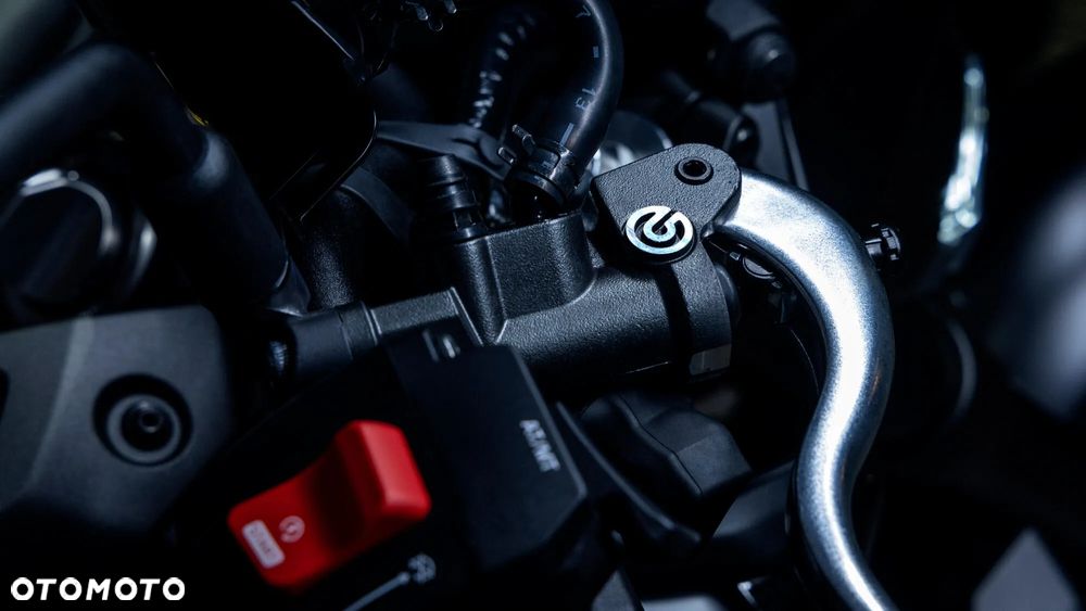 Yamaha MT - 9