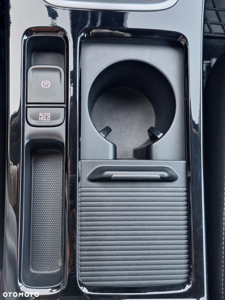 Kia XCeed 1.5 T-GDI L Business Line - 26